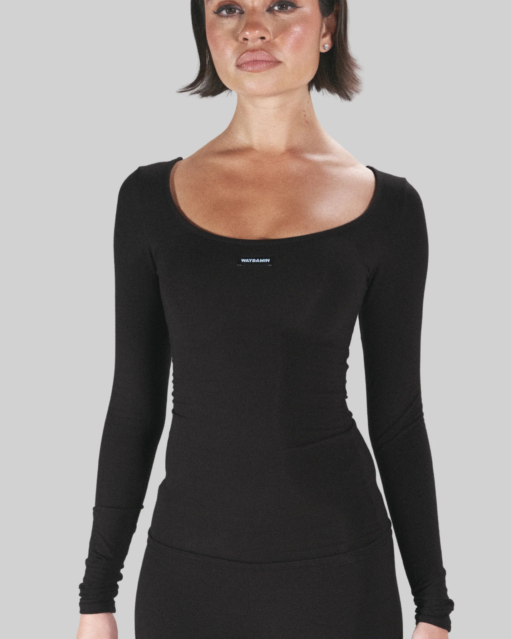 BASICS BOATNECK LONGSLEEVE (ONYX) - Image 4